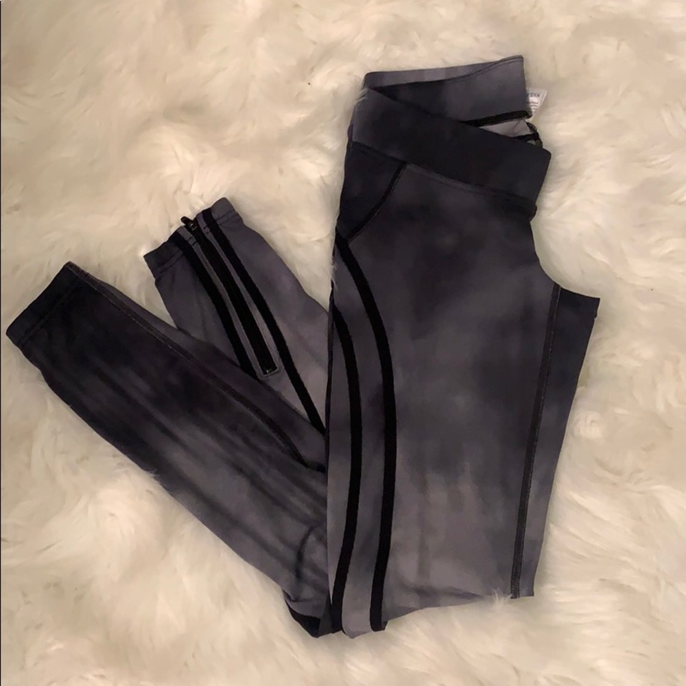 Workout pants